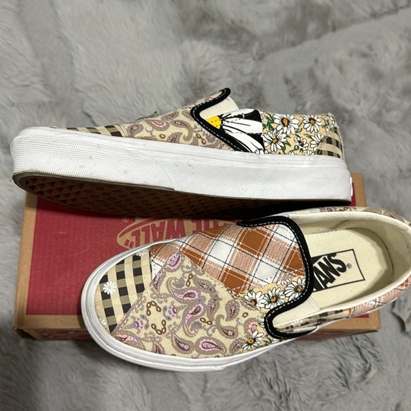 VANS slip on meadow patchwork shoes - Picture 2 of 5